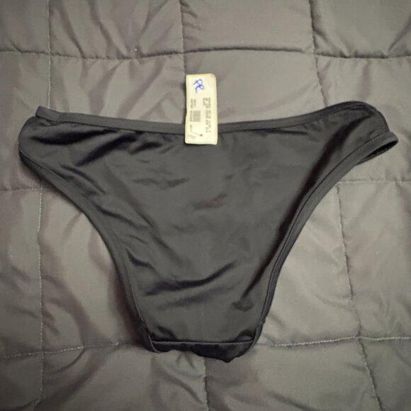 Lands' End Sport Low-Waist Bikini Bottom w/ Mesh Side Inserts - Size: 4 - NWT - Picture 2 of 8